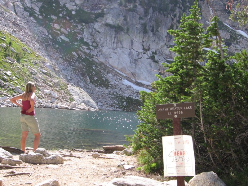 amphitheaterlake.jpg