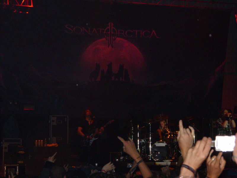 sonataarcticasecondsbeforetheraincamepouringdown.jpg